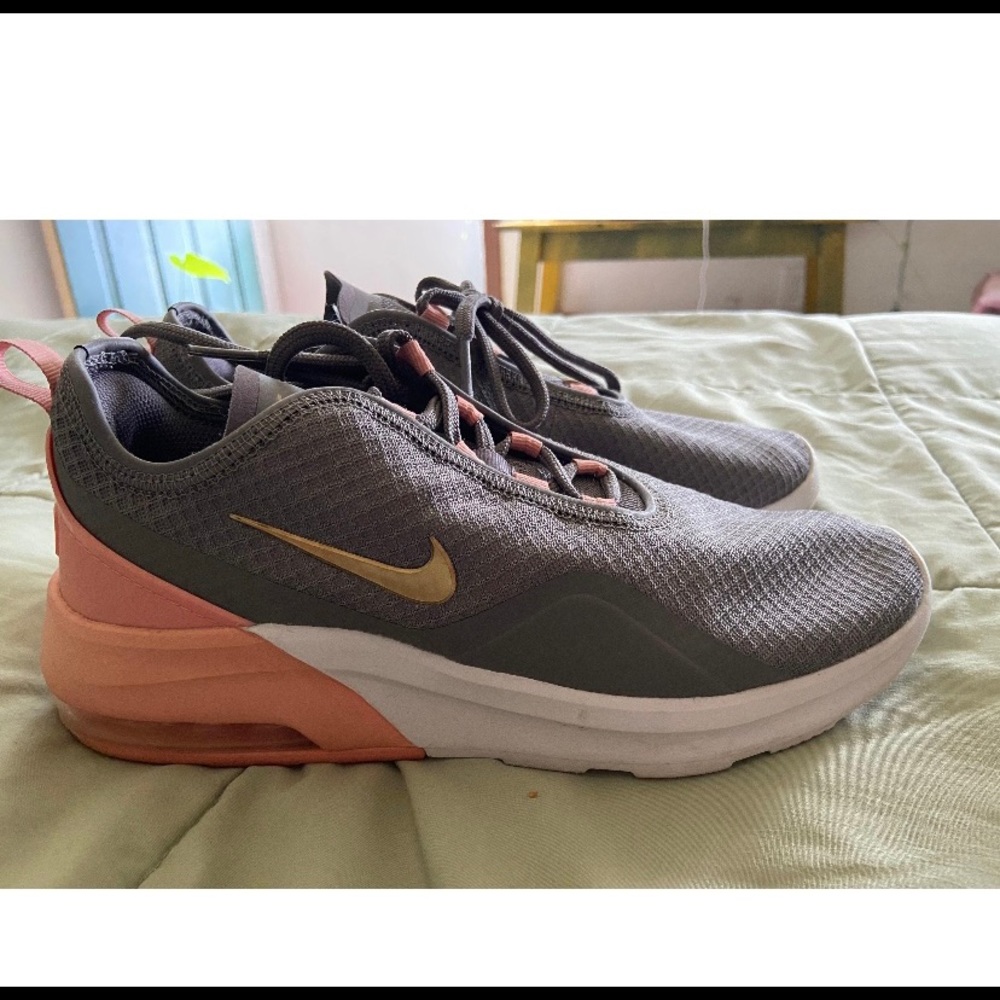 Nike women’s shoes